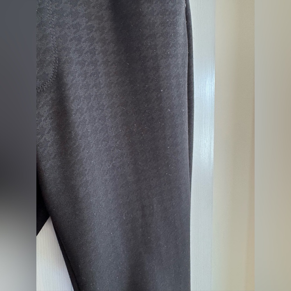 White House Black Market Textured Black Skinny Pants - Picture 5 of 11